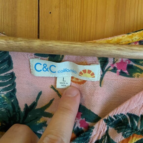 C & C California Hawaiian Shirt - Size L - Picture 5 of 6